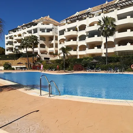 Excelente Hacienda Playa Apartment Marbella